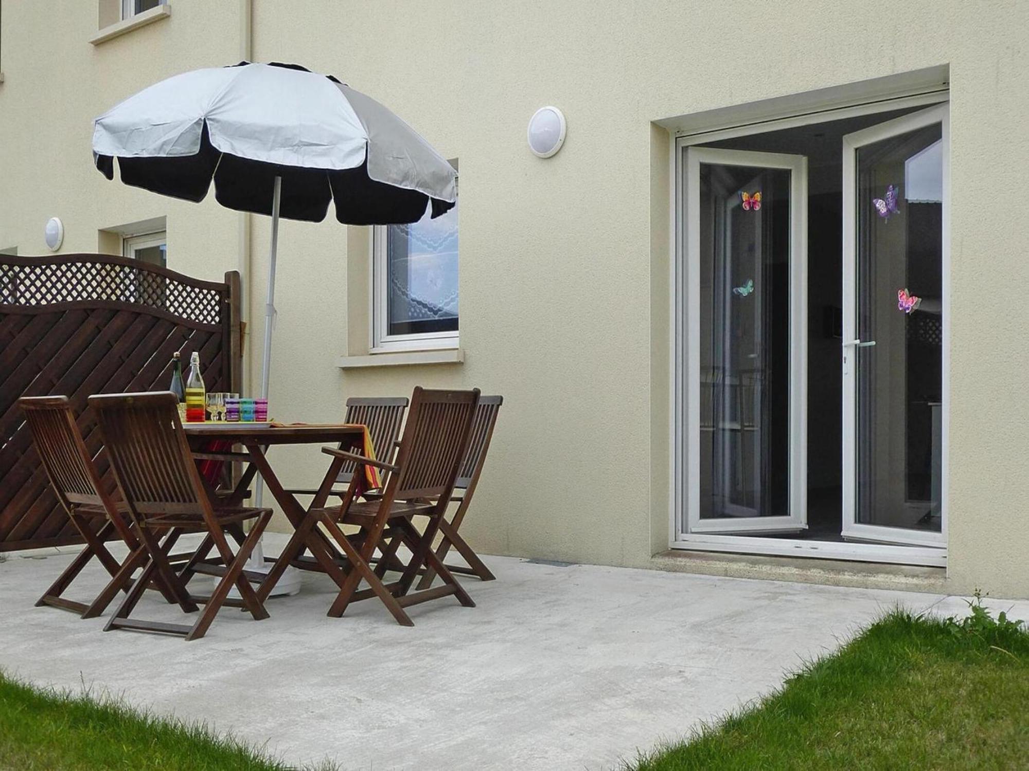 Modern Semi Detached House With Terrace Saint Quay Portrieux Villa Dış mekan fotoğraf